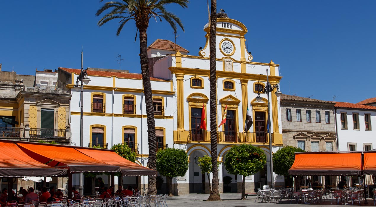 Summer - Value Grand Tour of Central America 15 Days Tour Package