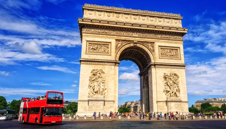 Summer - Budget European Whirl with 3 Nights Mediterranean Cruise 16 Days Tour Package