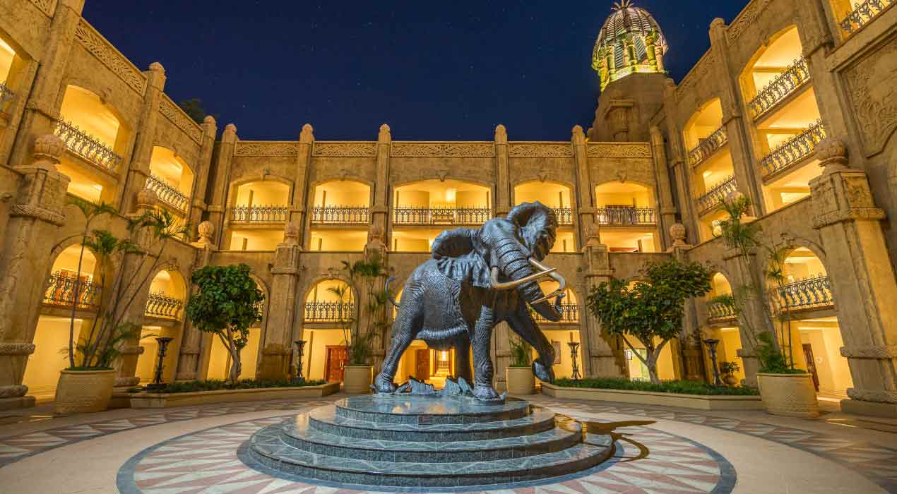 Grand Tour of South Africa with Sun city 10 Days Tour Package