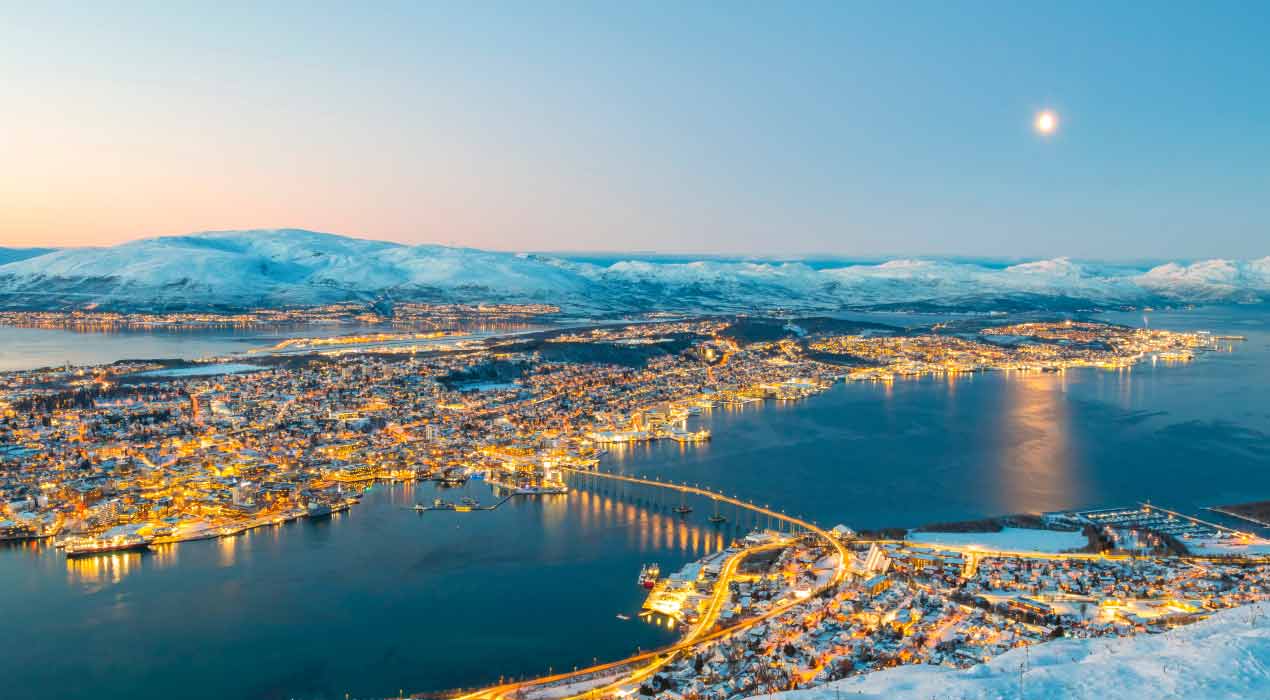 Summer Value Best of Norway and Iceland 9 Days Tour Package