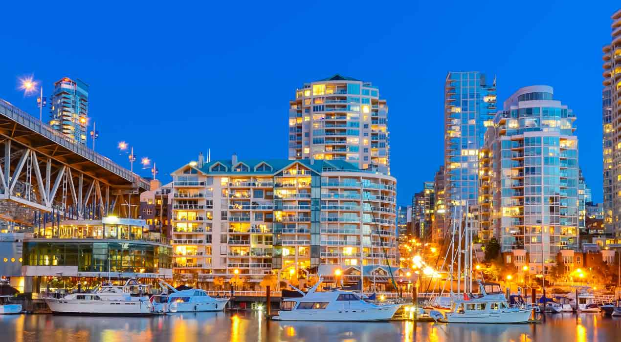 Summer - Value Canadian Rockies with Alaskan Cruise 16 Days Tour Package