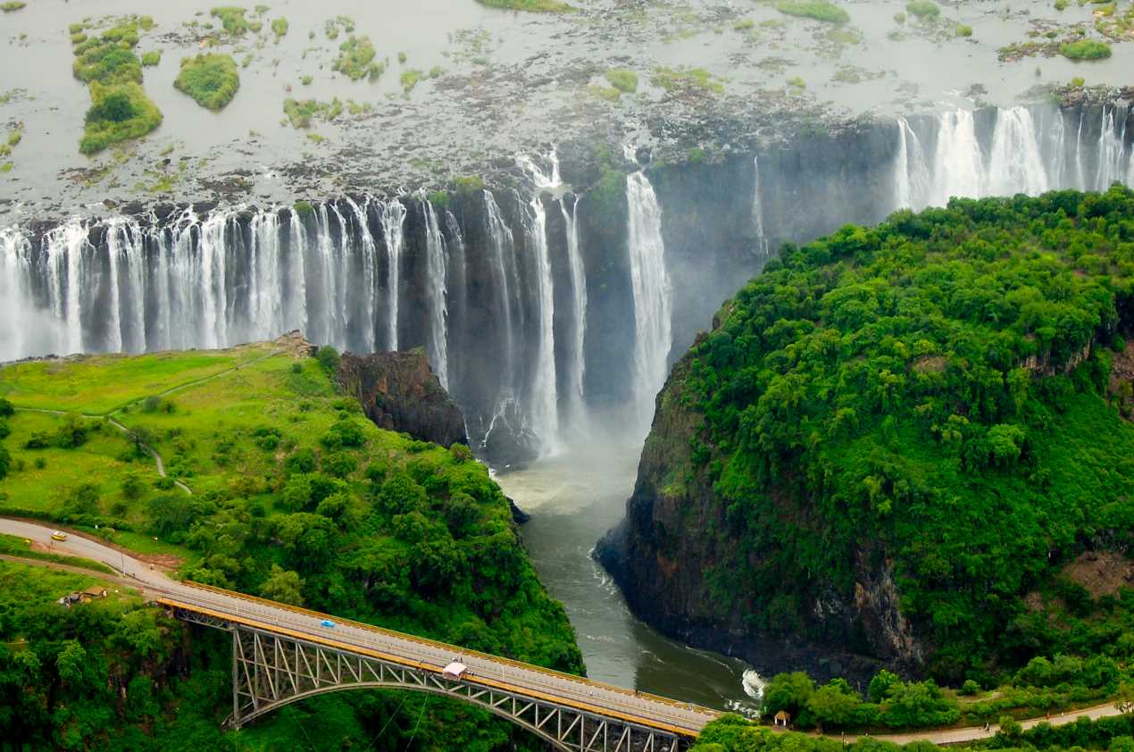 Grand Tour of South Africa with Kruger & Victoria Falls 12 Days Tour Package
