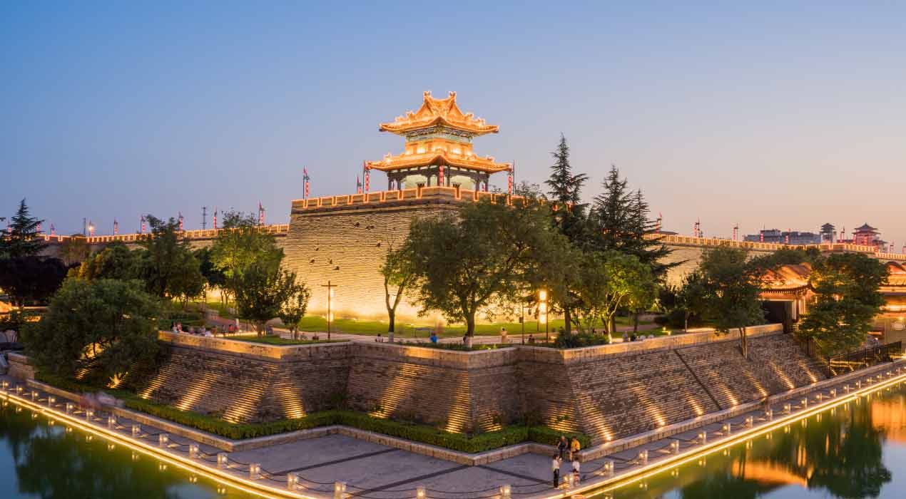 Winter - Grand Tour of Japan with China 14 Days Tour Package